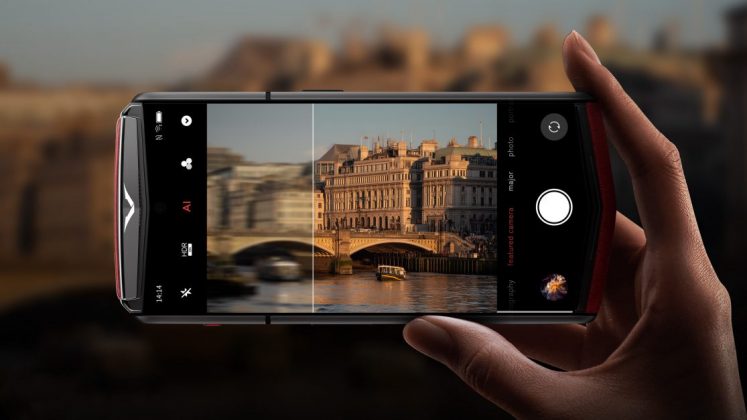 Vertu Agent Q за 10 миллионов: почему этот позорный смартфон — худшая трата денег в вашей жизни