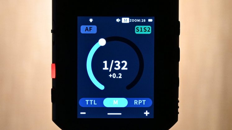 Вспышка Neewer Z3 100Ws: мощный свет | DGL.RU