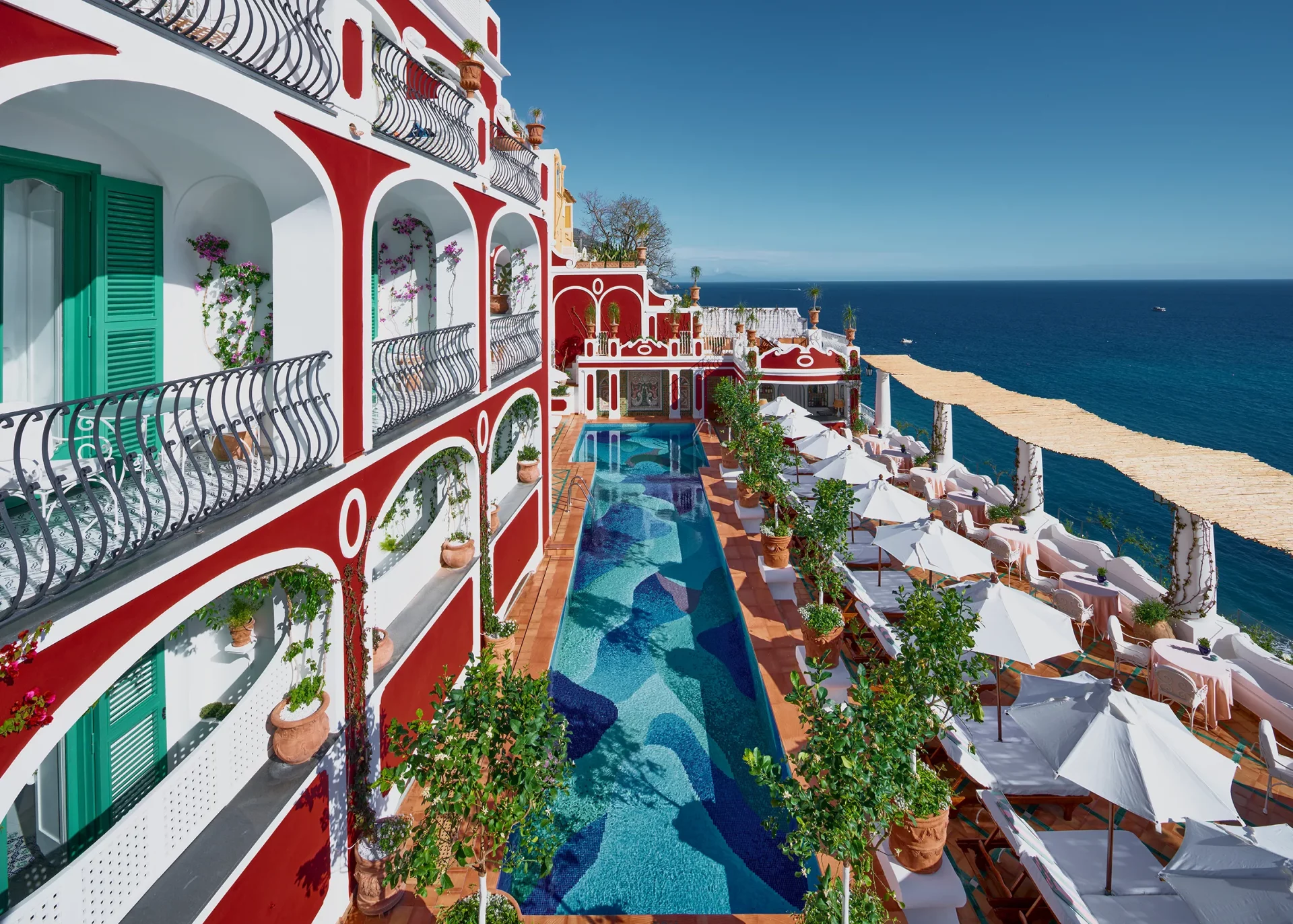 Забытый тренд из СССР снова в моде. Почему мозаичная плитка — это ошибка в вашем ремонте