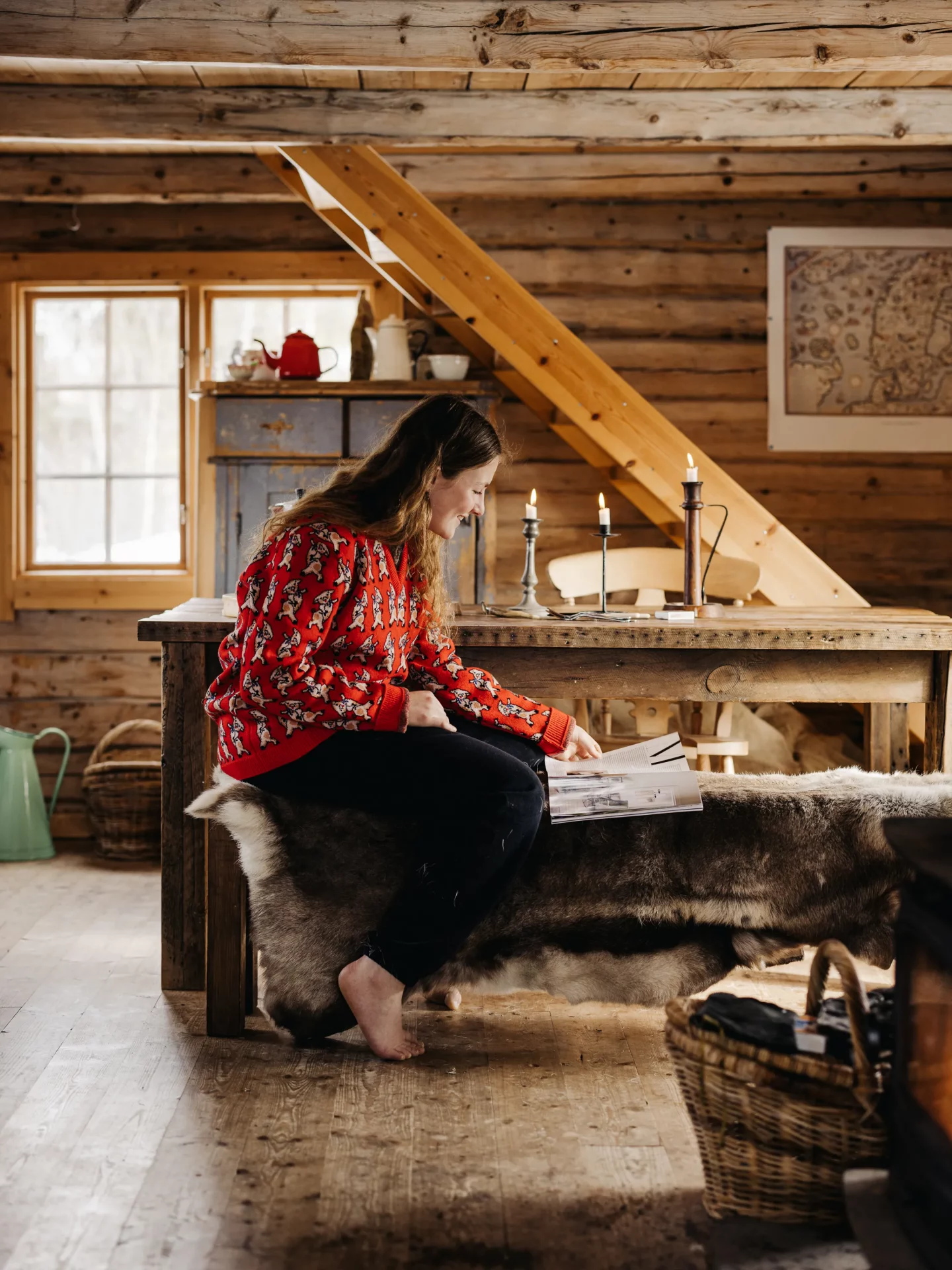 Зря отказались от цивилизации: жизнь в хижине без света и воды выглядит как ошибка картинка Автономный дом в лесу: жизнь без воды и света | DGL.RU