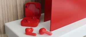 Обзор CMF Buds Pro 2 — яркий дизайн и управление на кейсе