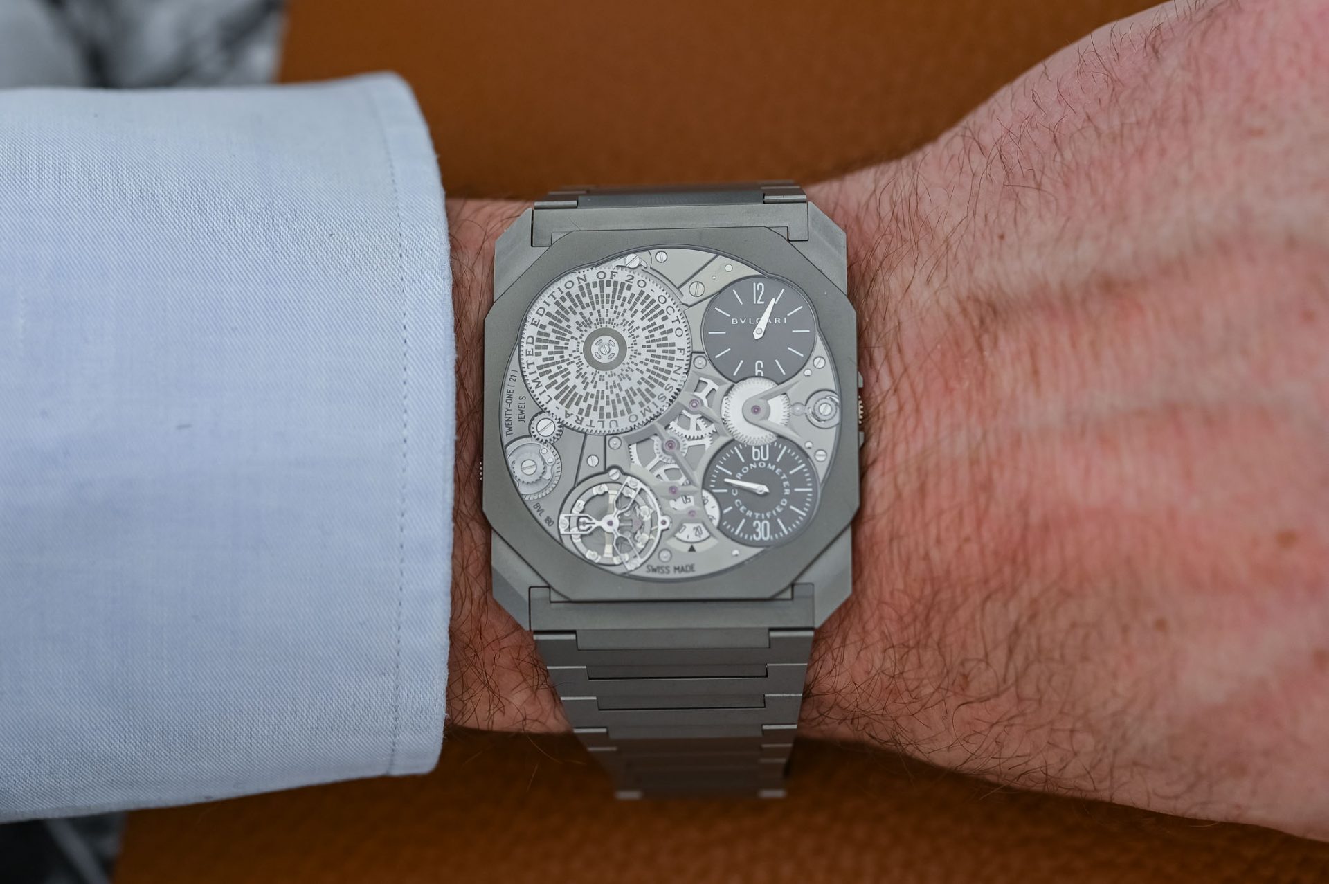 Обзор Bulgari Octo Finissimo Ultra COSC — рекордные 1,70 мм