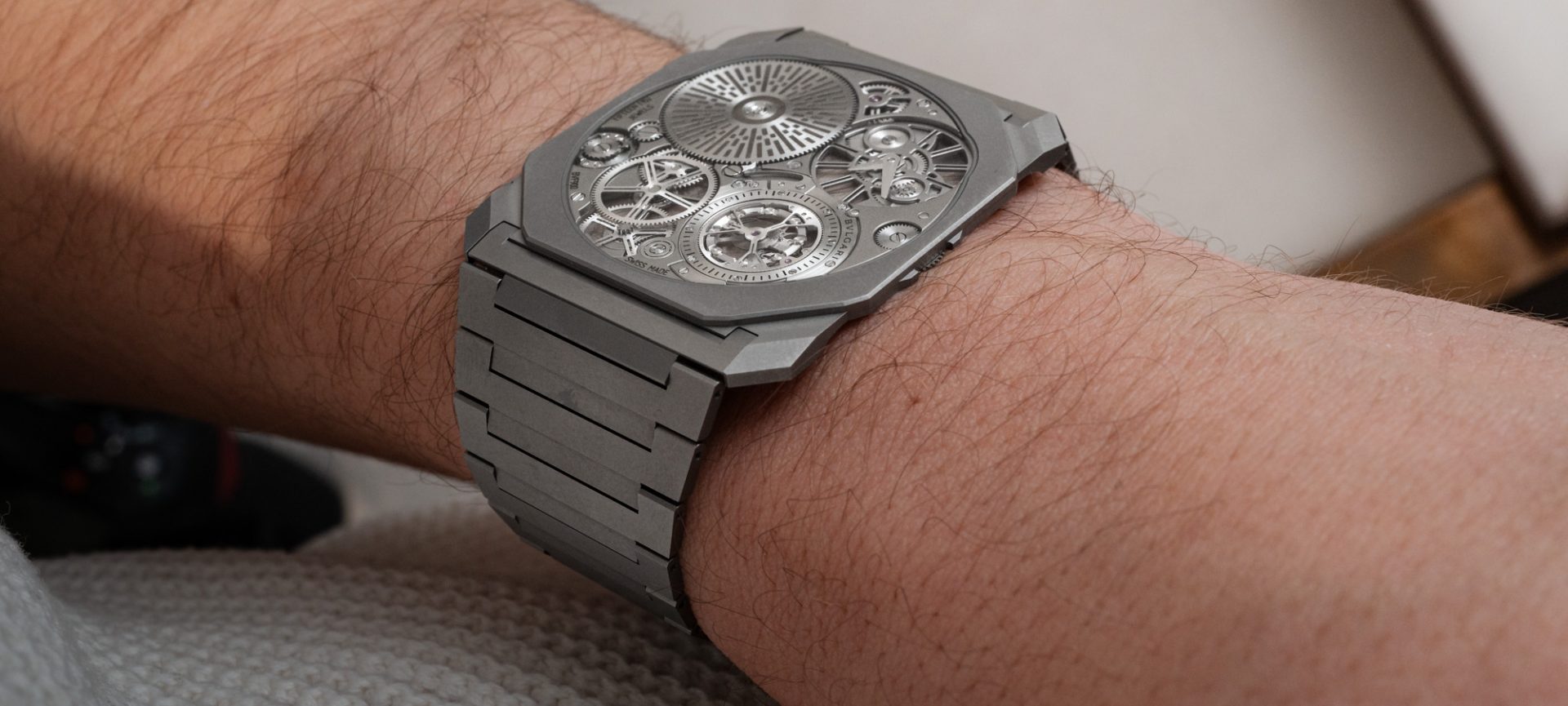 Обзор Bulgari Octo Finissimo Ultra Tourbillon: 1,85 мм