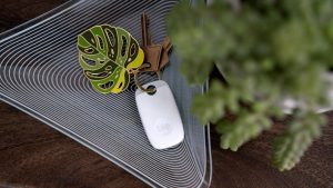 Обзор Tile Pro (2022): мощный Bluetooth-трекер для ключей