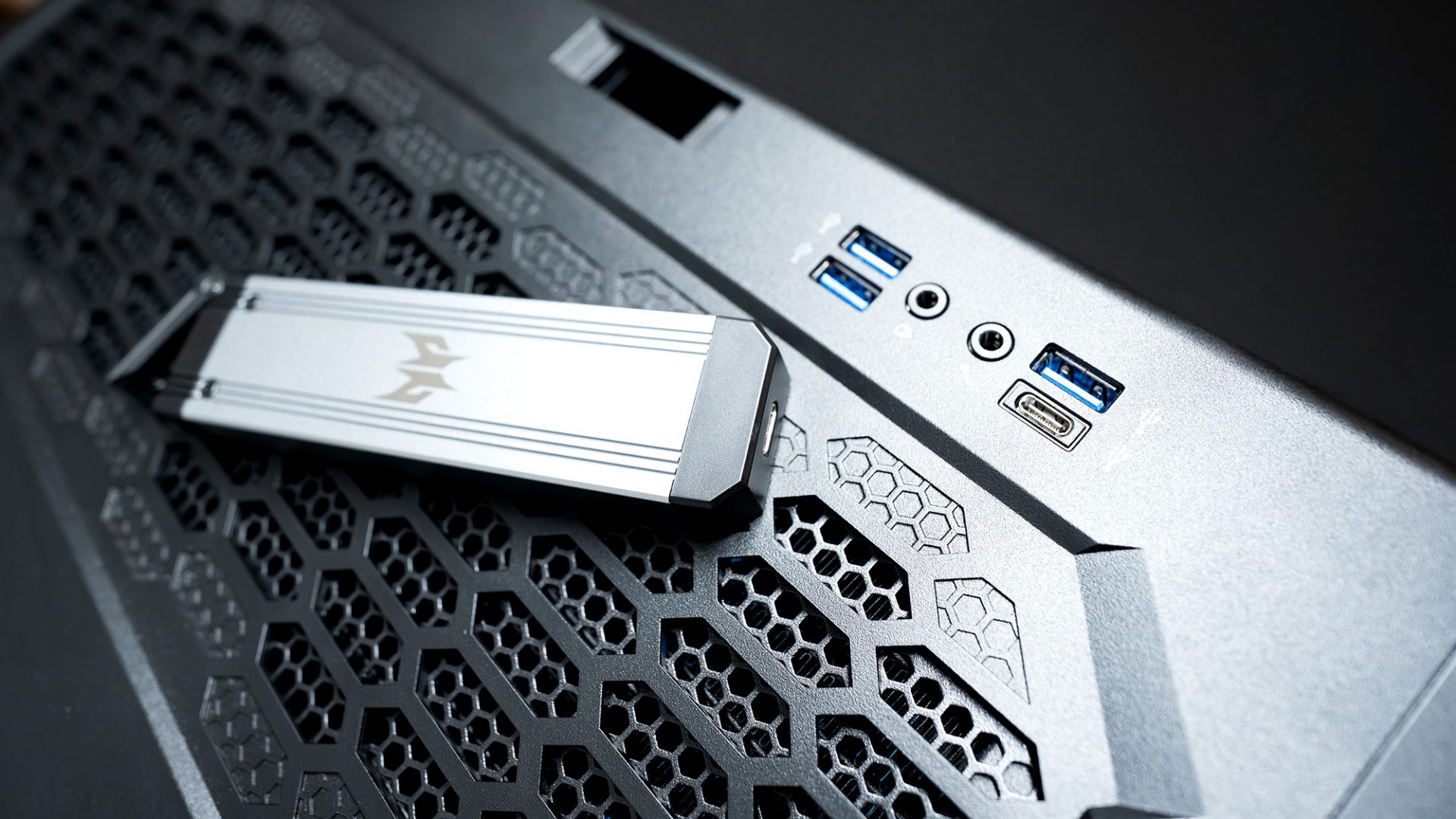 Acer Predator Orion 7000