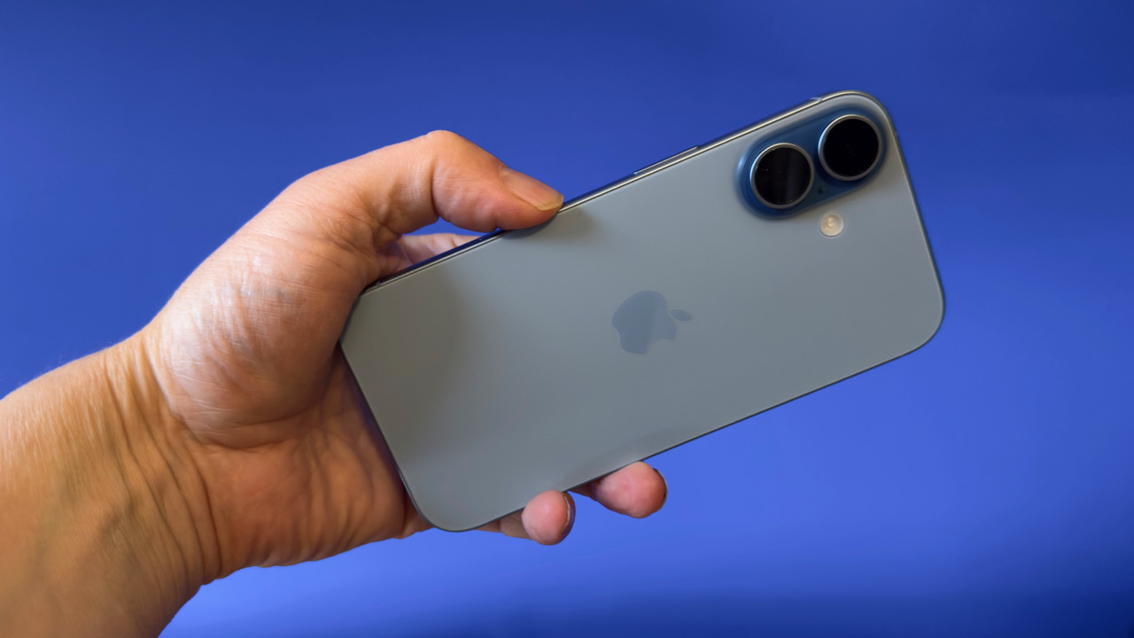 Apple iPhone 17 (2025)