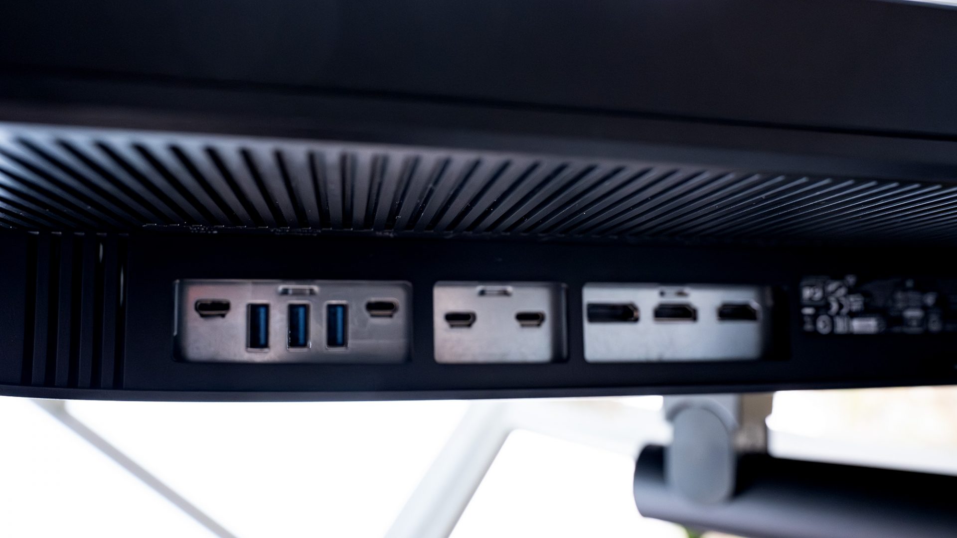 Обзор ASUS ProArt Display PA32KCX — мощный 8K-монитор для профи фото