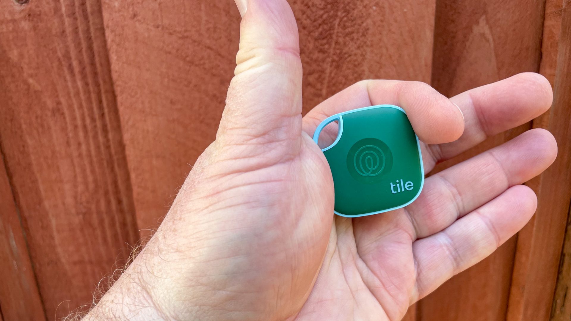 Обзор Tile Mate 2024: лучший бюджетный поисковый трекер картинка Tile Mate