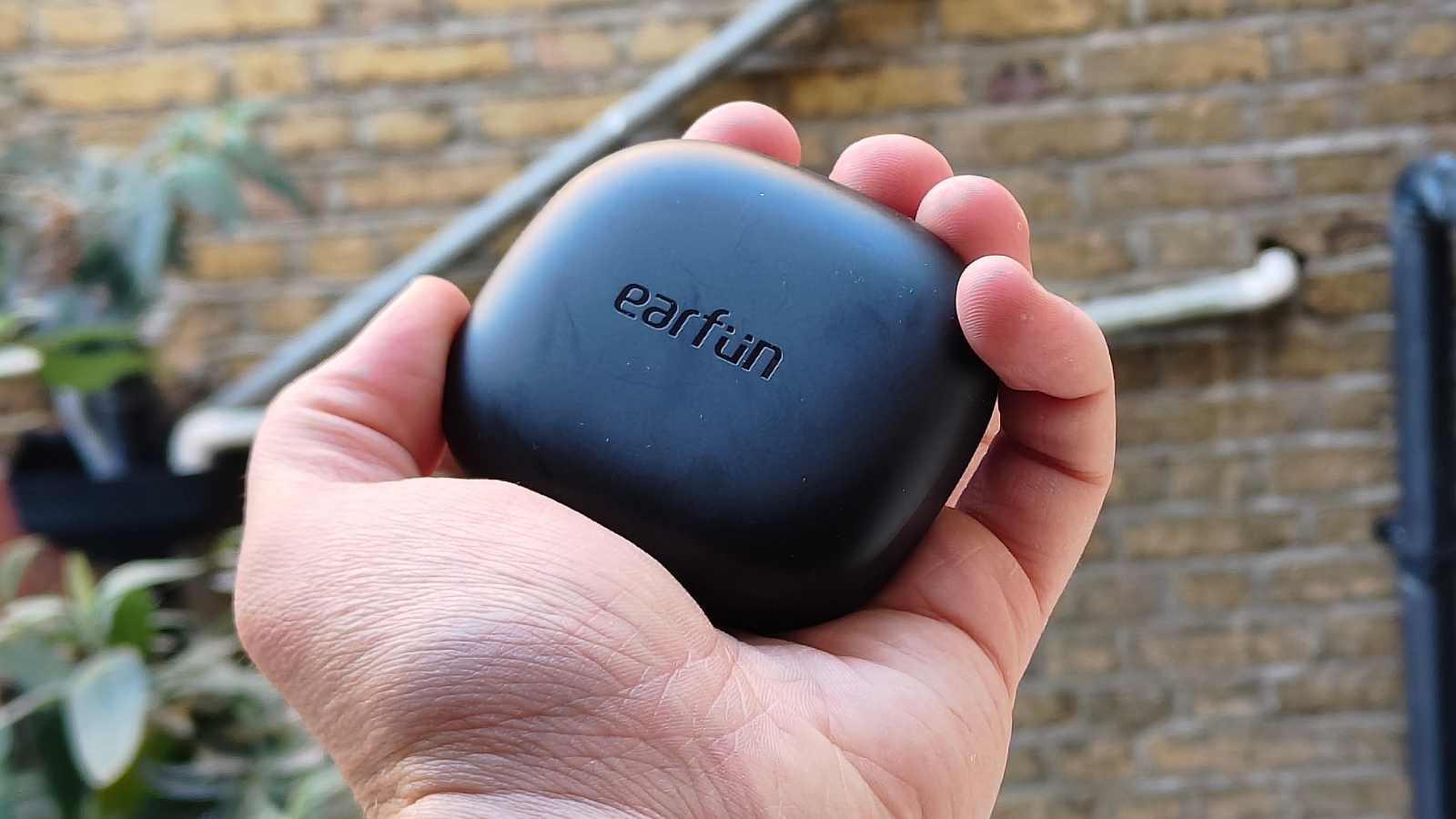 Обзор EarFun OpenJump — открытые наушники с защитой IPX7 картинка EarFun OpenJump