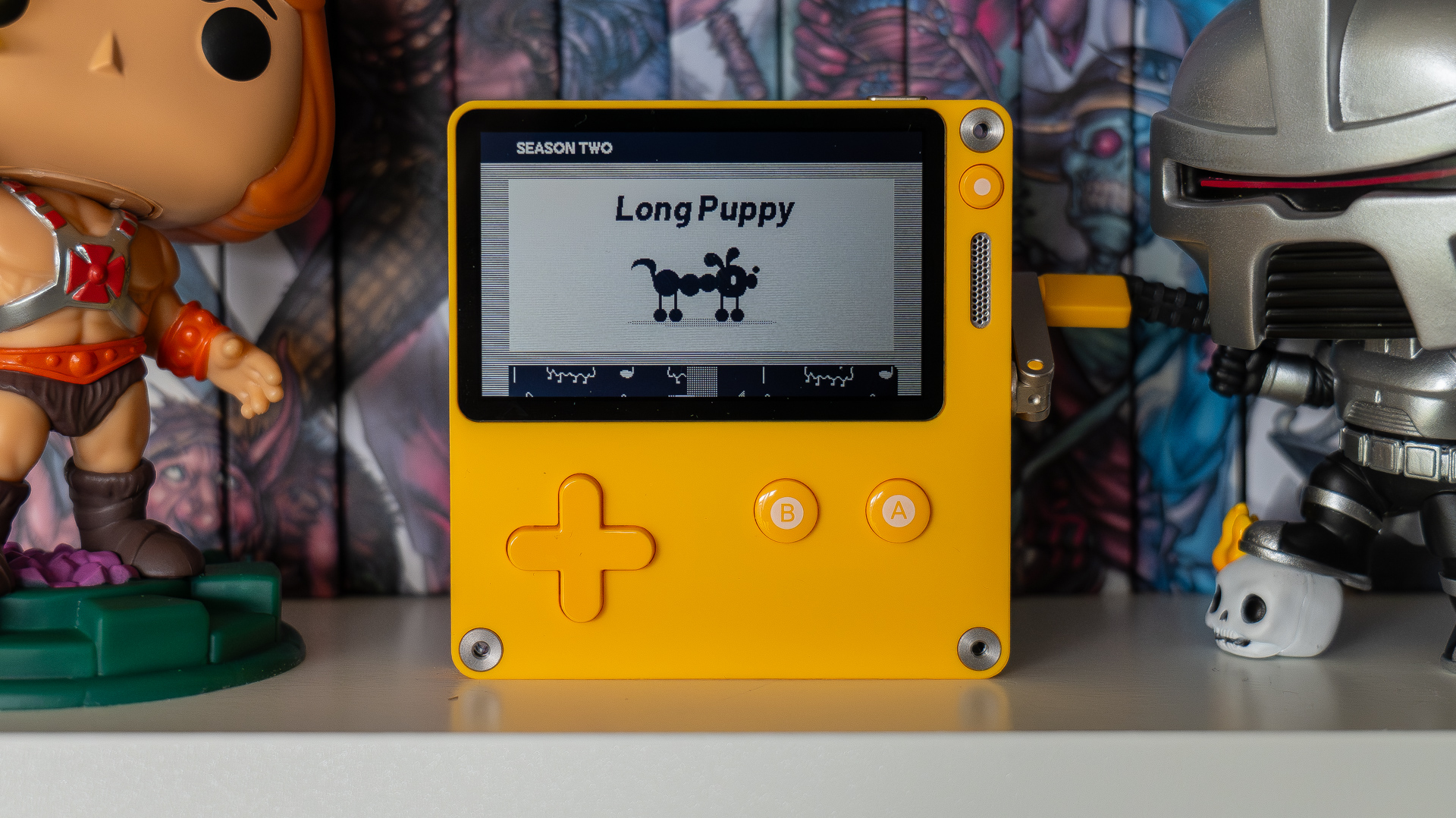 Ретро-консоли с безумным дизайном: топ необычных гаджетов картинка Panic Playdate