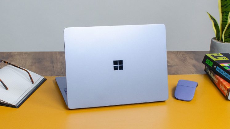 Microsoft Surface Laptop 13-inch