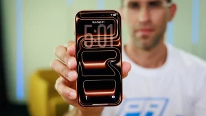 «Скучный» iPhone 20 Pro — это провал или гениальная стратегия Apple?