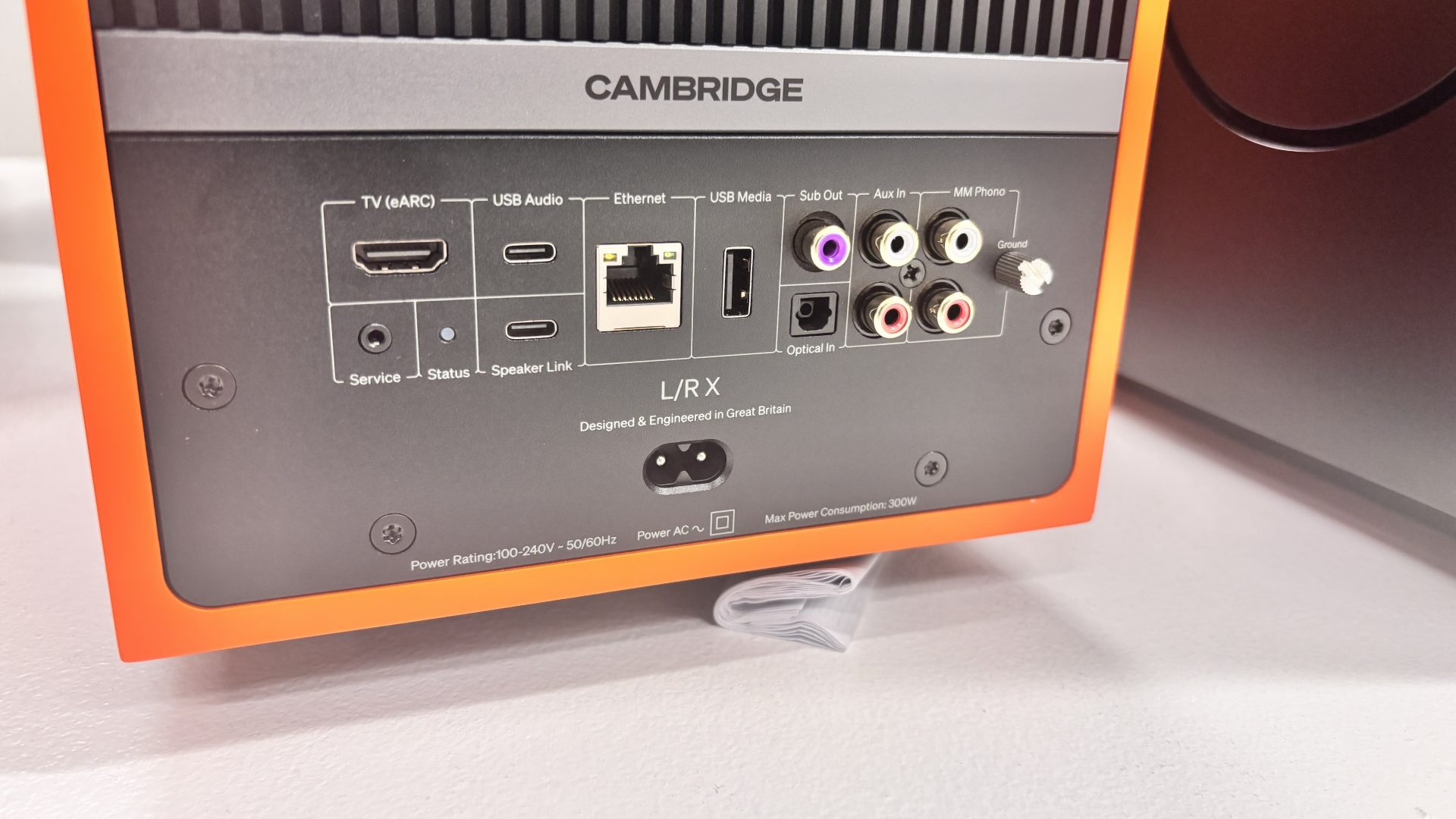 Акустика Cambridge Audio L/RX: первый звук | DGL.RU