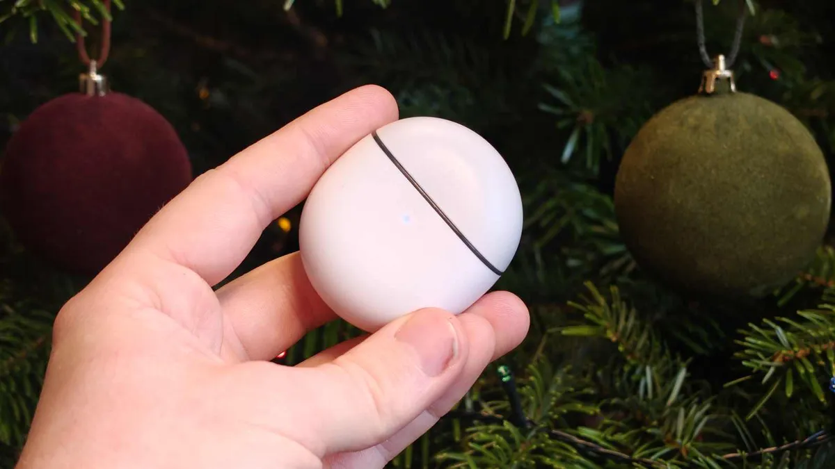 Google Pixel Buds 2a