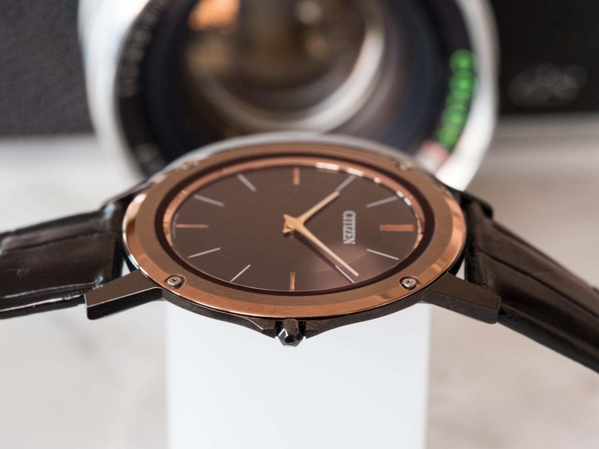 Обзор Citizen Eco-Drive One: самые тонкие часы, работающие от света картинка Citizen Eco-Drive One