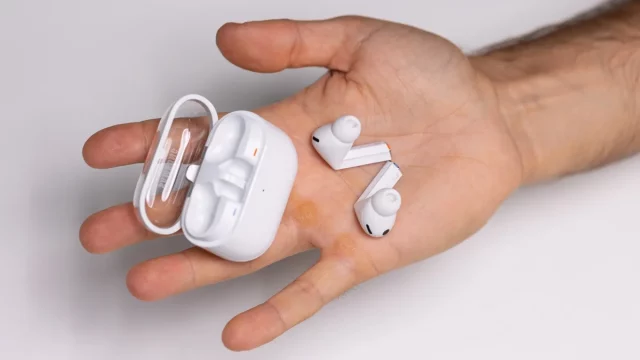 Galaxy Buds 4 и Buds 4 Pro