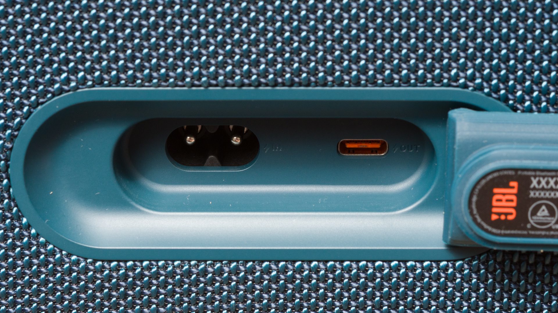 JBL Boombox 4