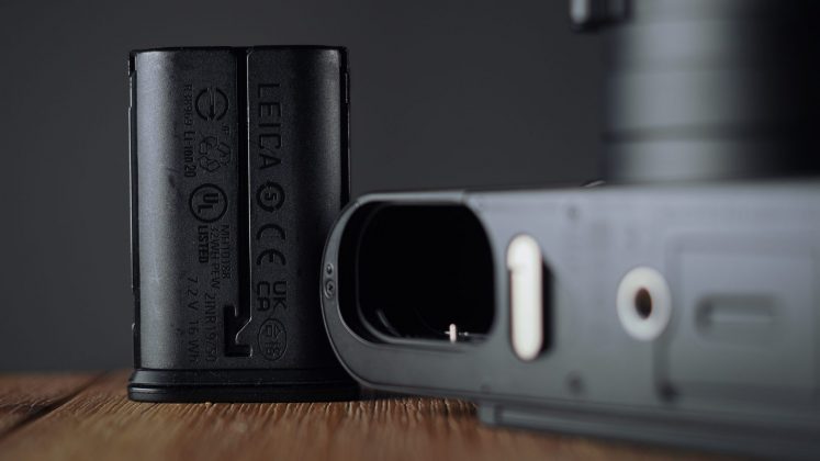 Камера Leica Q3 Monochrom как идеал уличного ЧБ | DGL.RU