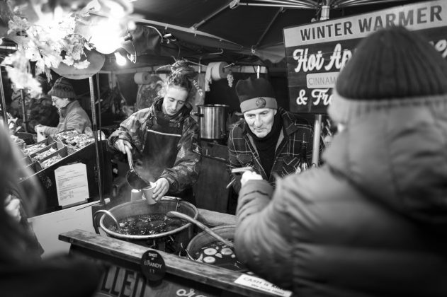 Камера Leica Q3 Monochrom как идеал уличного ЧБ | DGL.RU