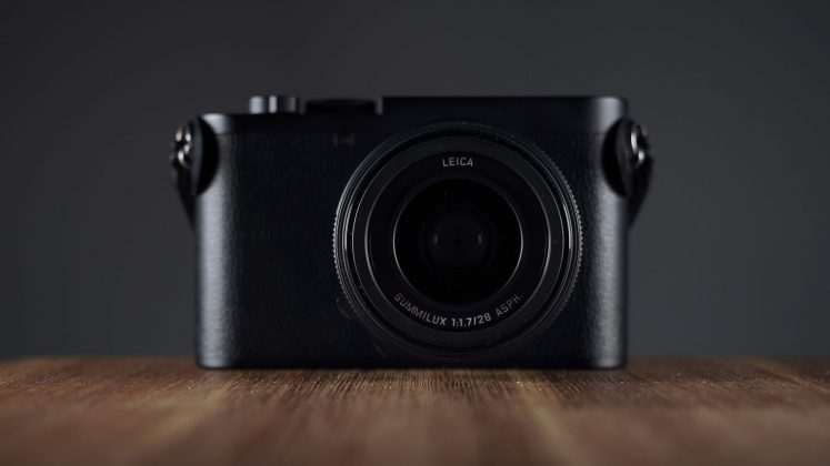Камера Leica Q3 Monochrom как идеал уличного ЧБ | DGL.RU