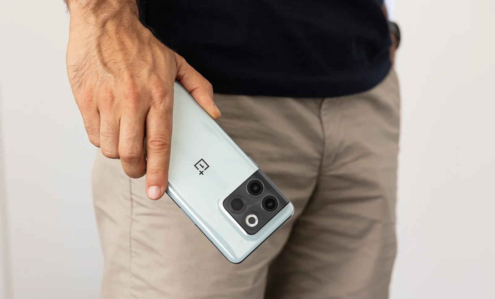 Король умер: почему флагманы OnePlus — это провал, а вот середняки надо брать фото