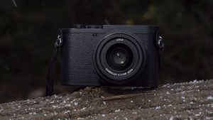 Обзор Leica Q3 Monochrom — топовая камера для ценителей черно-белых фото 