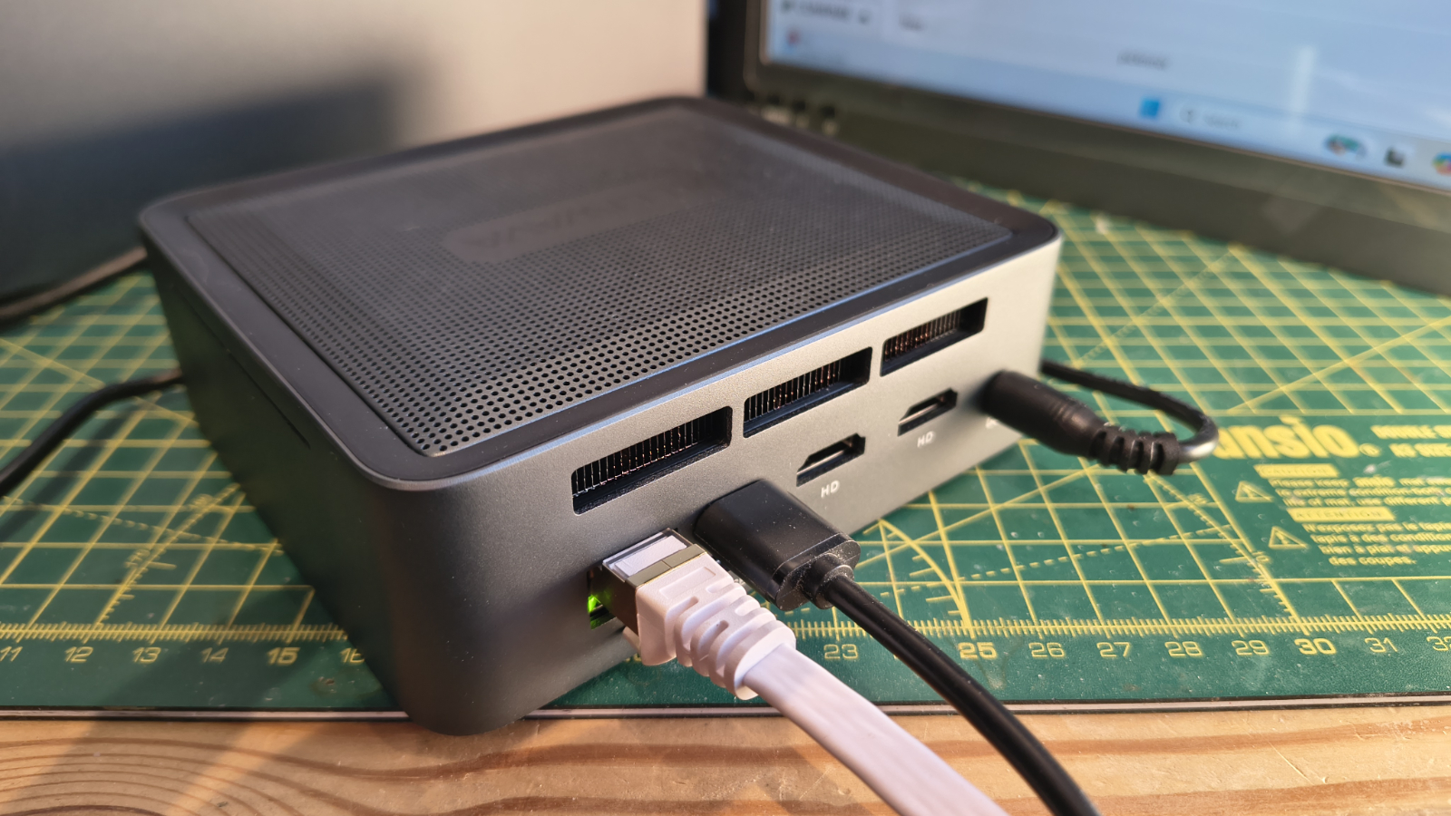 Обзор мини-ПК Alliwava U58: я уже видел эту платформу раньше картинка Мини-ПК Alliwava U58 — спорный баланс | DGL.RU