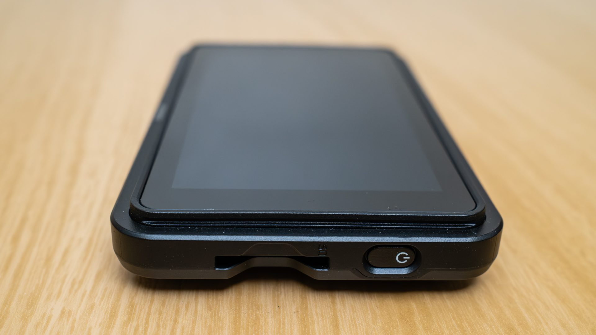 Обзор Atomos Shinobi Go: бюджетный монитор для HDR-камер картинка Монитор Atomos Shinobi Go — HDR для фото | DGL.RU