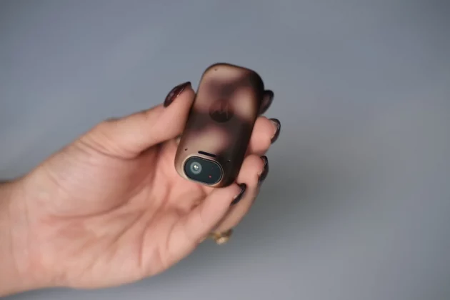 &laquo;Булавка&raquo; с искусственным интеллектом: Motorola готовит незаметный носимый гаджет