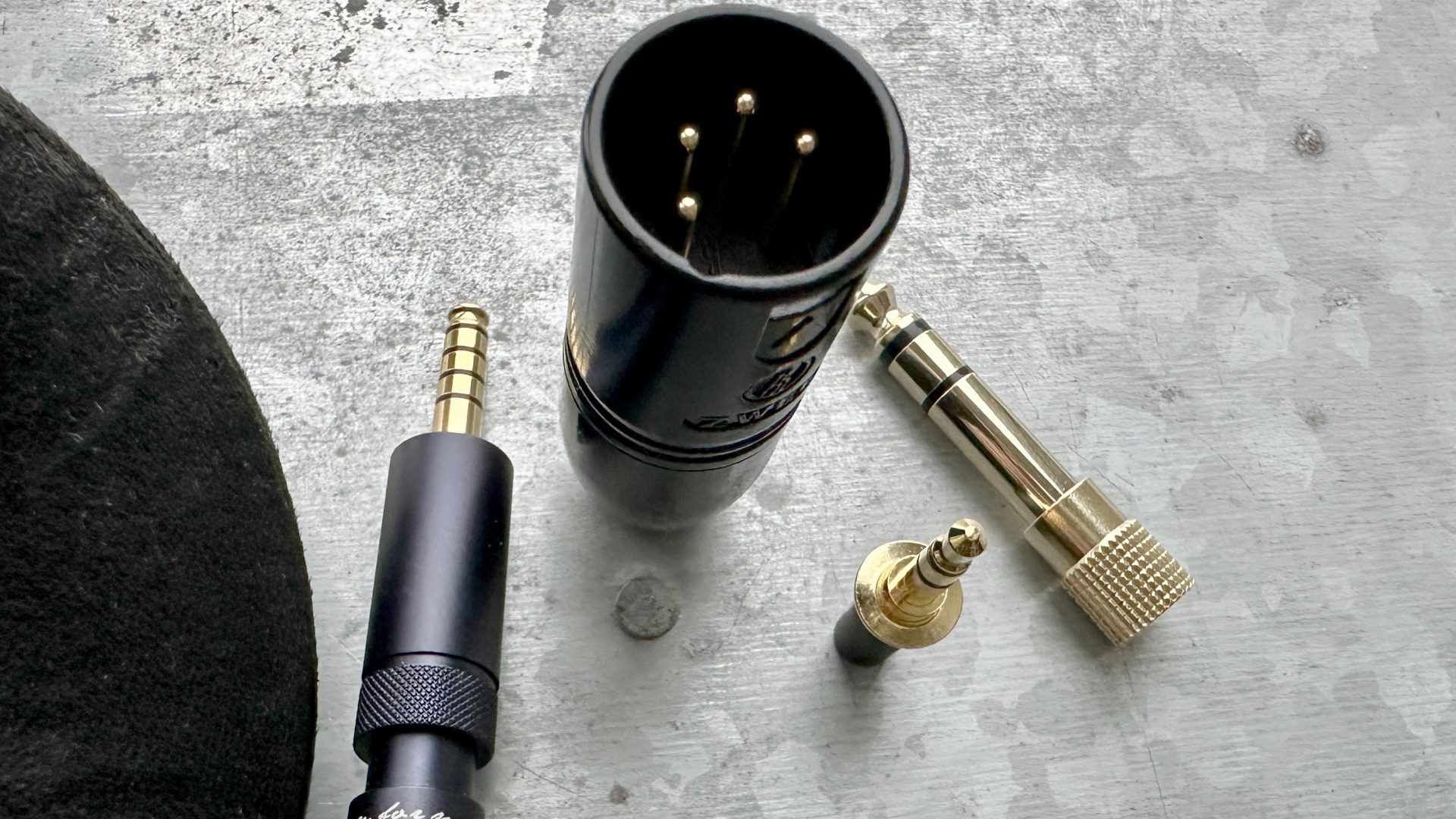 Обзор FiiO FT5: планарное магнитное совершенство картинка Наушники FiiO FT5: планарный звук без переплаты | DGL.RU