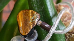 Обзор наушников Juzear Harrier: понравятся большинству аудиофилов