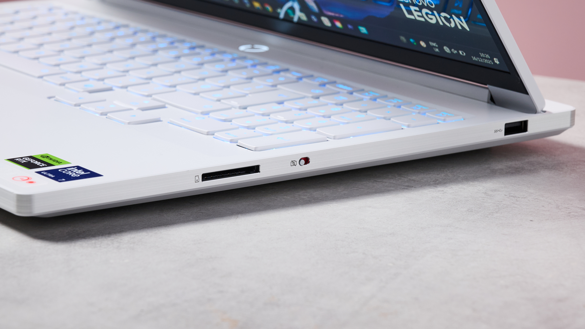 Ноутбук Lenovo Legion 7i Gen 10 для эстетов | DGL.RU