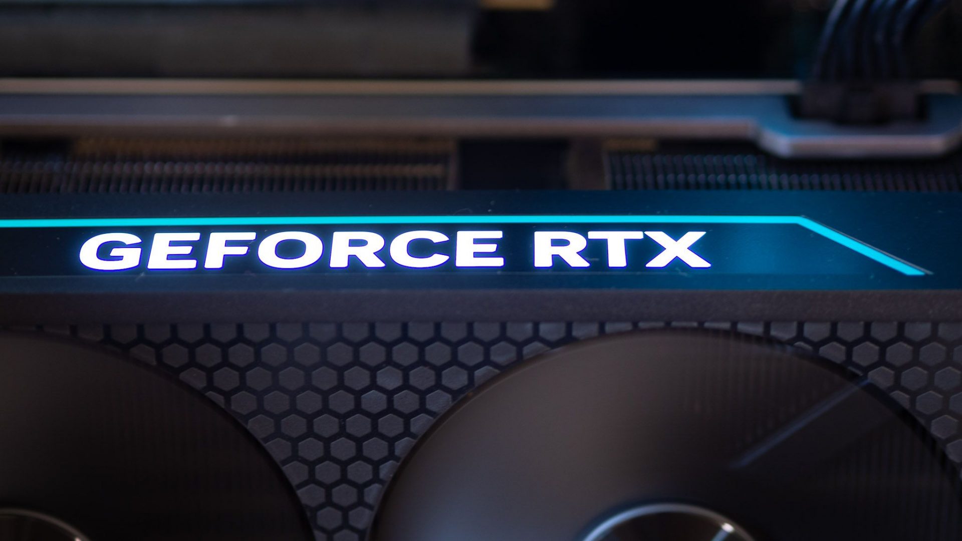 Обзор Acer Predator Orion 7000 с RTX 5080 | DGL.RU