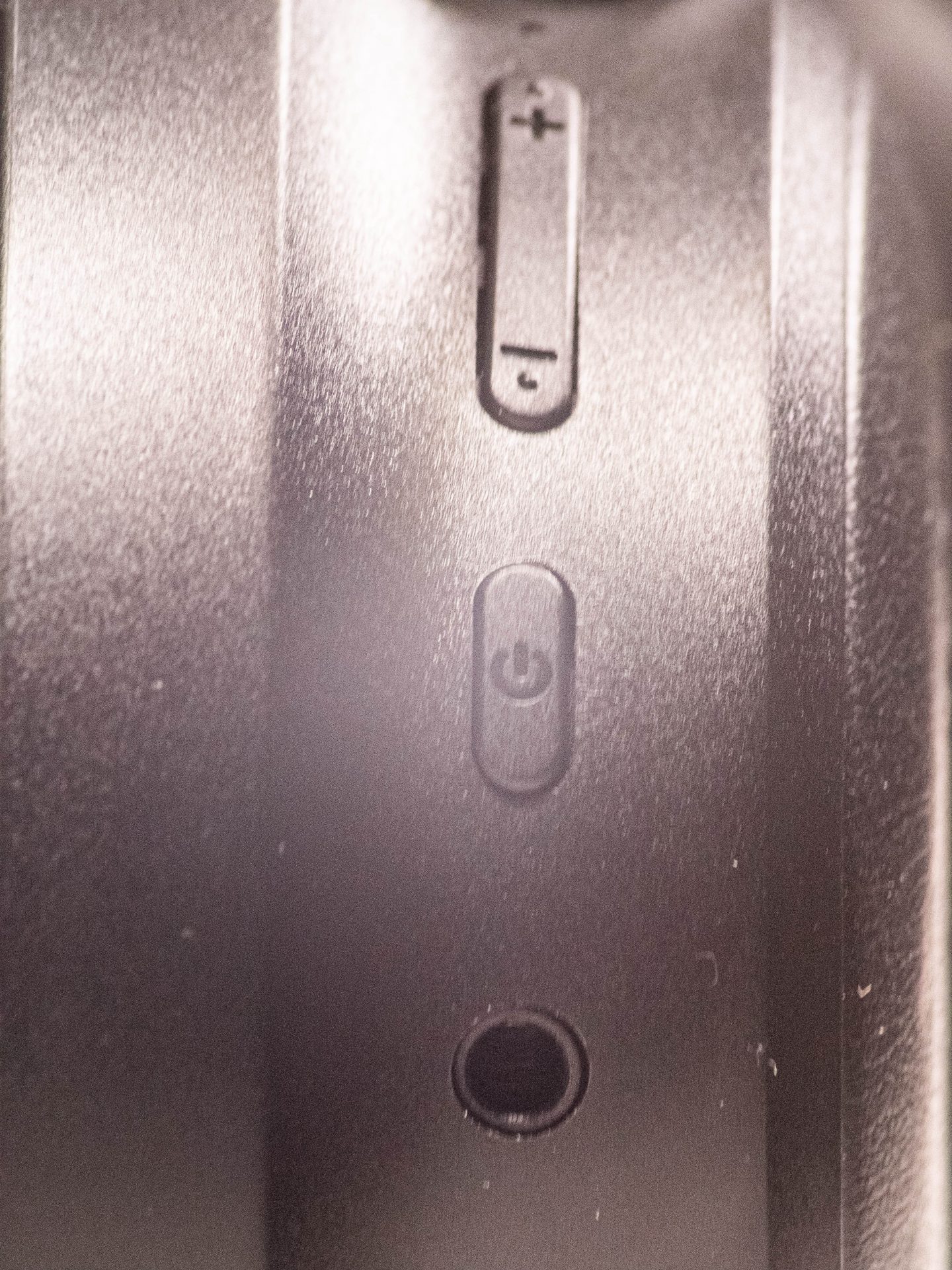 Обзор наушников Урал Молот Н130: премиальный звук и впечатляющая автономность картинка Наушники Урал Молот Н130: 130 часов звука и ANC | DGL.RU