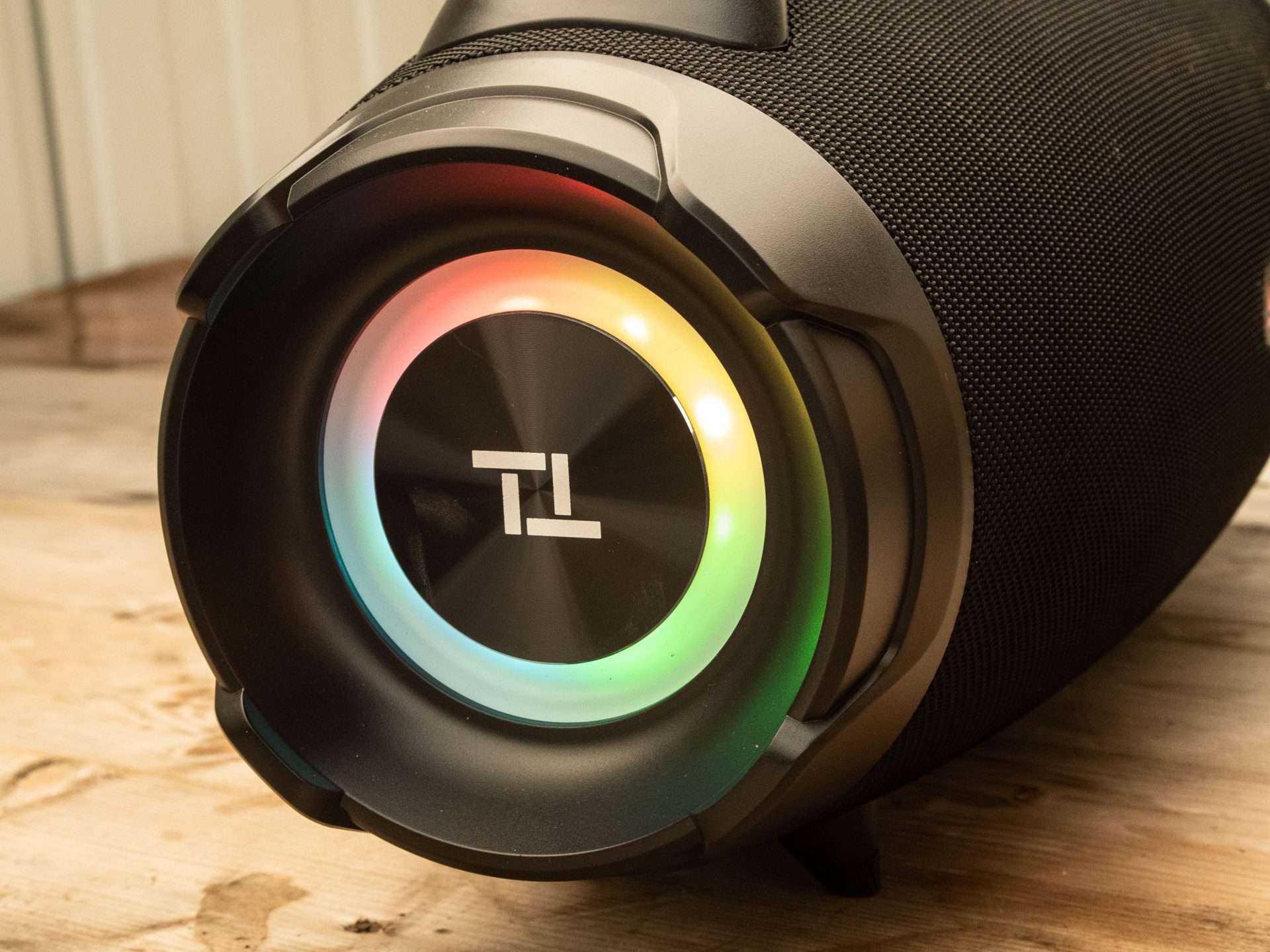 Тест Урал ТТ М6+ Караоке: колонка для дачи | DGL.RU