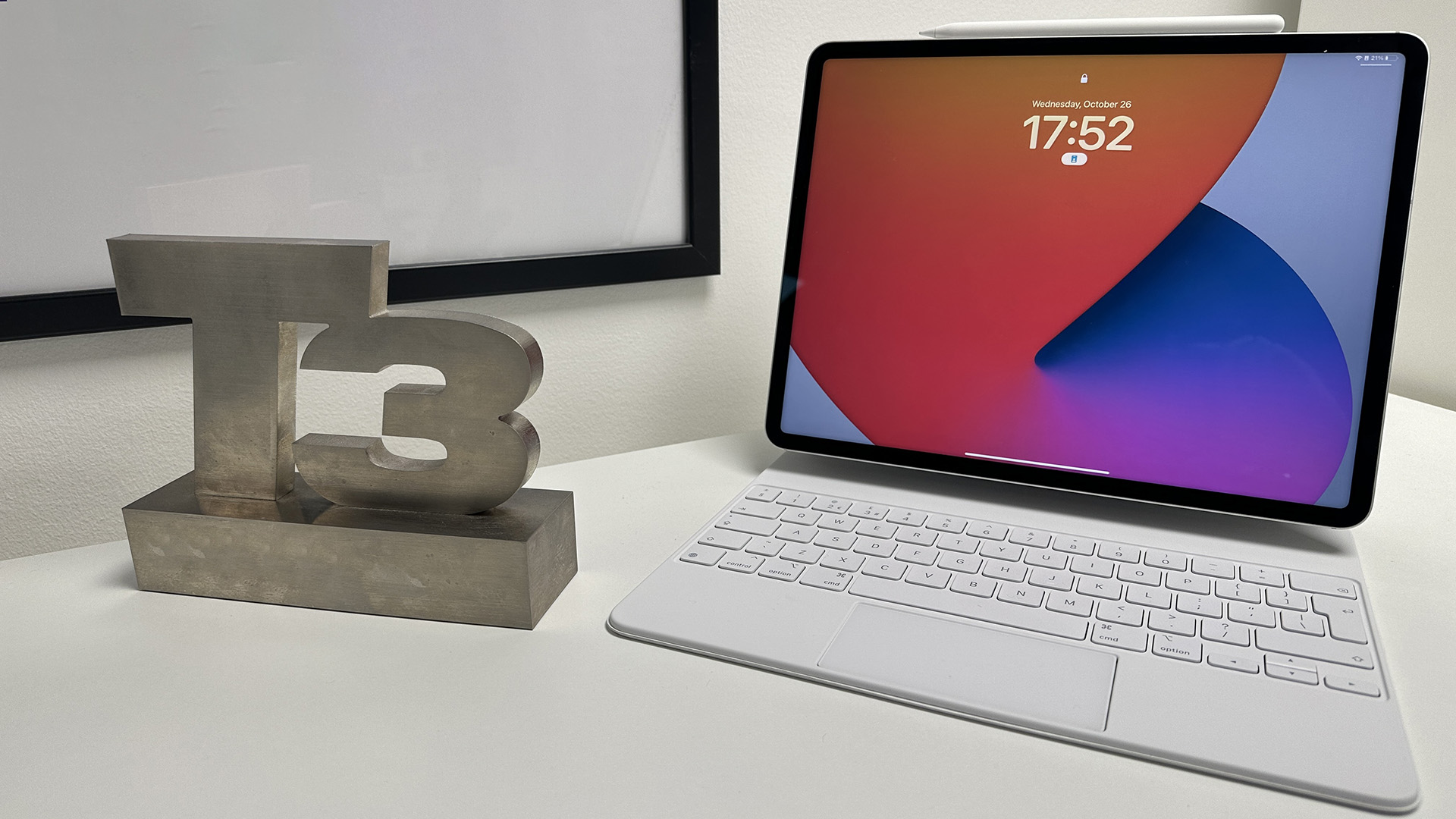 Обзор iPad Pro 12.9 M2: лучшее стало еще лучше картинка Планшет Apple iPad Pro 12.9 M2 стал ещё мощнее | DGL.RU