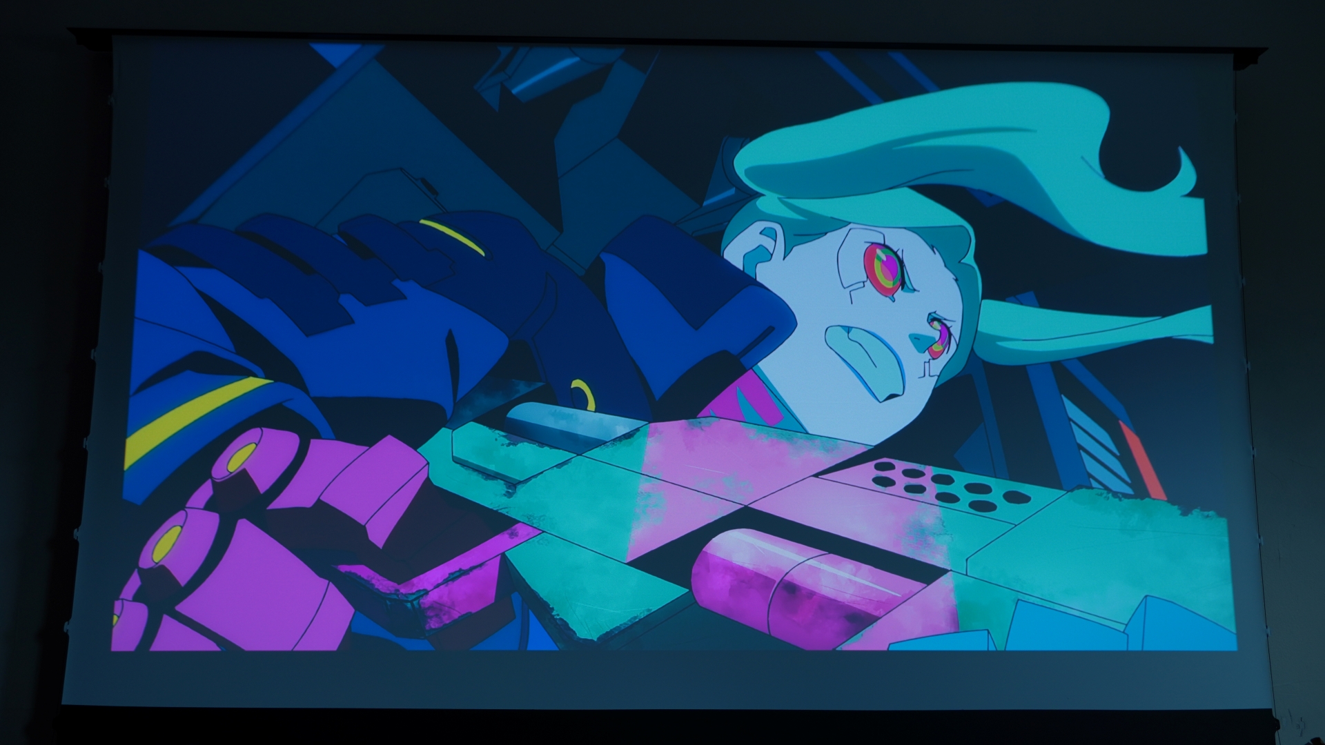 Проектор Hisense L9Q: ультракороткая проекция | DGL.RU