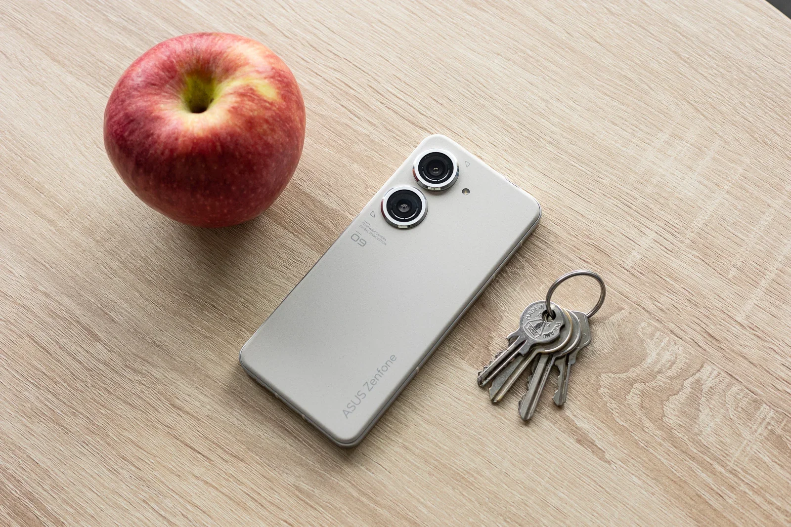 Прощай, Asus? Почему уход компании с рынка смартфонов кажется неизбежным картинка Смартфон Asus Zenfone: Почему бренд закрыли? | DGL.RU