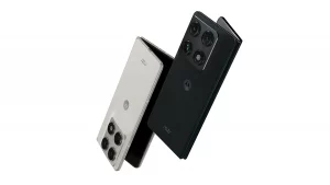 Motorola Razr Fold возвращает культовый дизайн, но теперь он раскладывается иначе