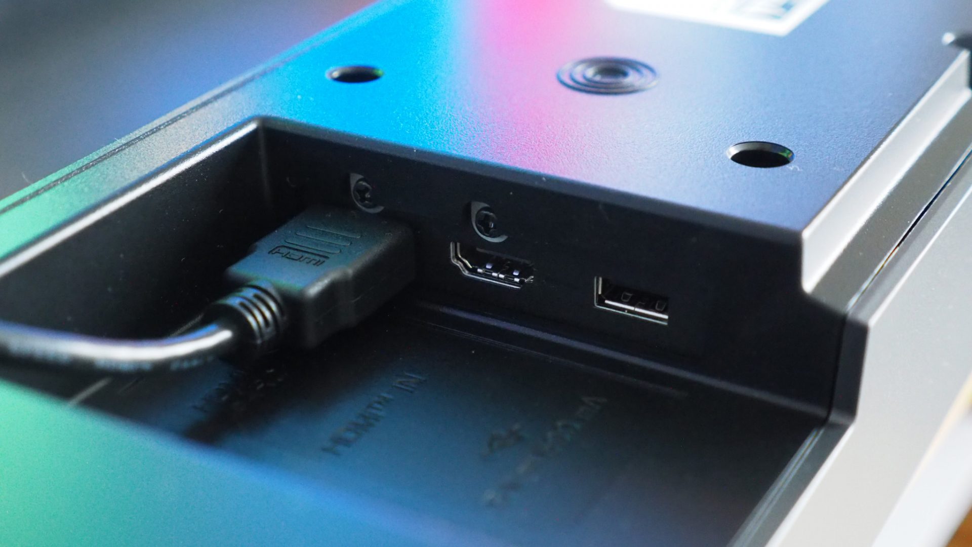 Обзор LG USC9S: саундбар, идеально подходящий для LG OLED C3 картинка Саундбар LG USC9S — пара для OLED C3 | DGL.RU