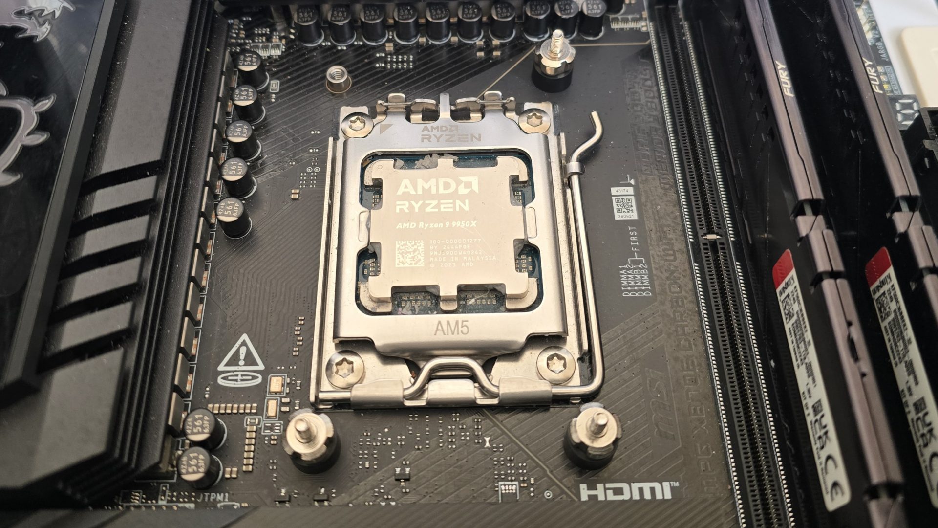 Система охлаждения ID-Cooling FX360 LCD | DGL.RU