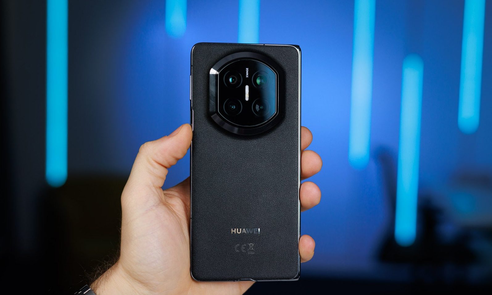 Складной смартфон Huawei Mate X7 удивляет | DGL.RU