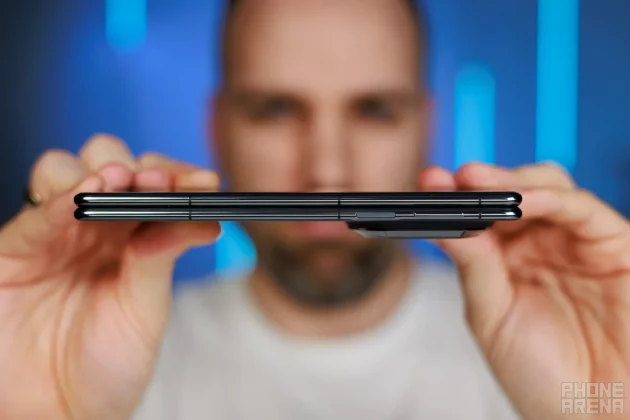 Складной смартфон Huawei Mate X7 удивляет | DGL.RU