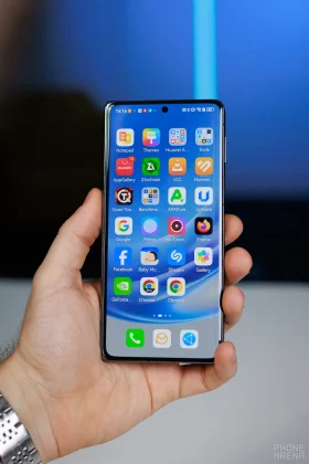 Складной смартфон Huawei Mate X7 удивляет | DGL.RU