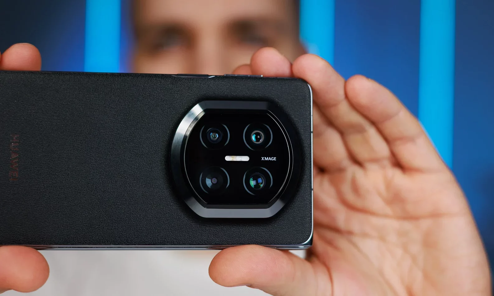 Складной смартфон Huawei Mate X7 удивляет | DGL.RU