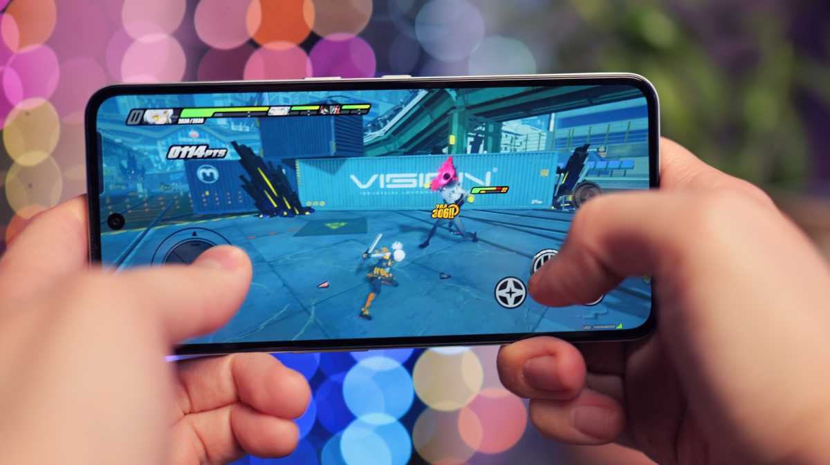 Samsung Galaxy A17 5G против CMF Phone 2 Pro: какой бюджетный смартфон выбрать? картинка Смартфон Galaxy A17 5G против CMF Phone 2 Pro | DGL.RU