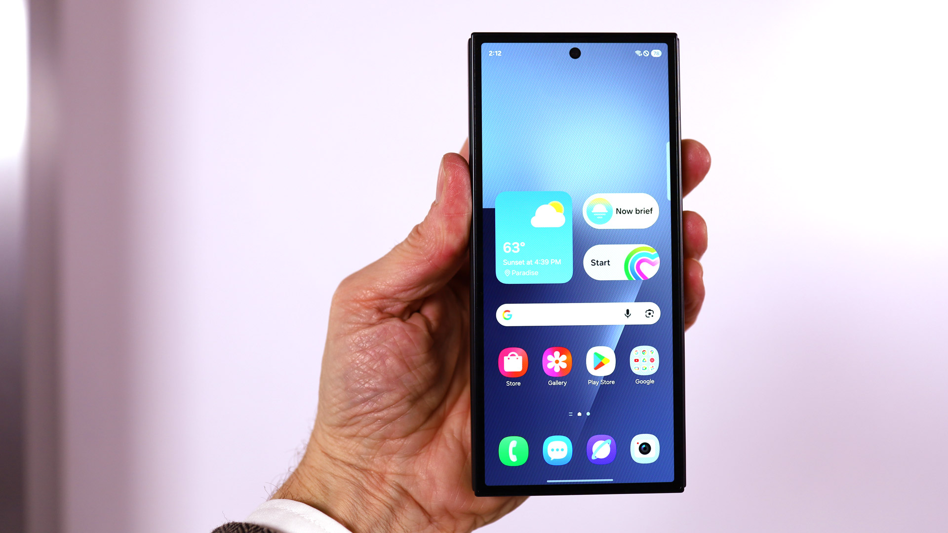 Смартфон Galaxy Z TriFold удивил экраном | DGL.RU