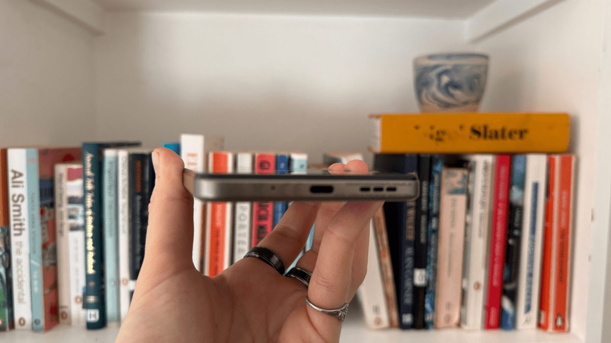 Смартфон Moto G06 Power — ставка на батарею | DGL.RU