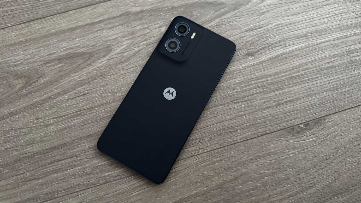 Смартфон Motorola Moto E15 — это максимум | DGL.RU