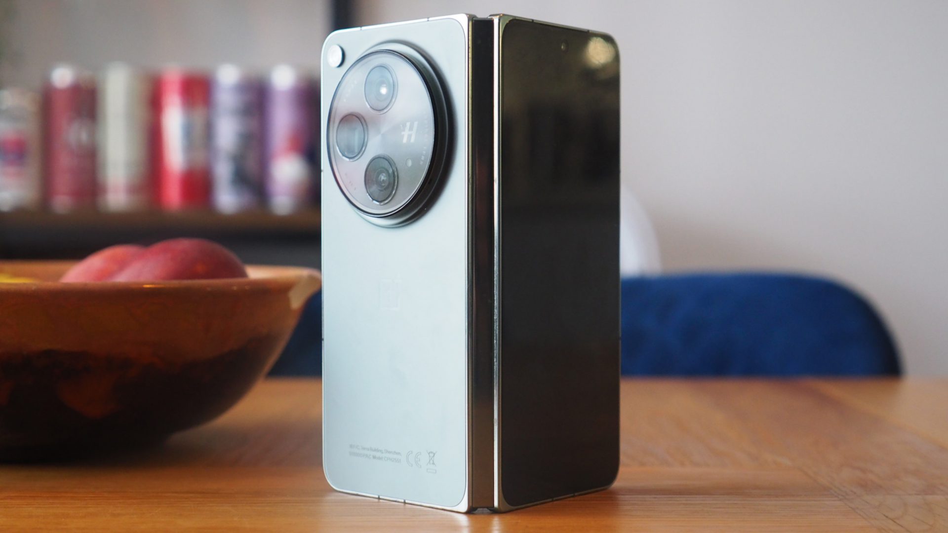 Смартфон Motorola Razr 50 Ultra и топ складных | DGL.RU